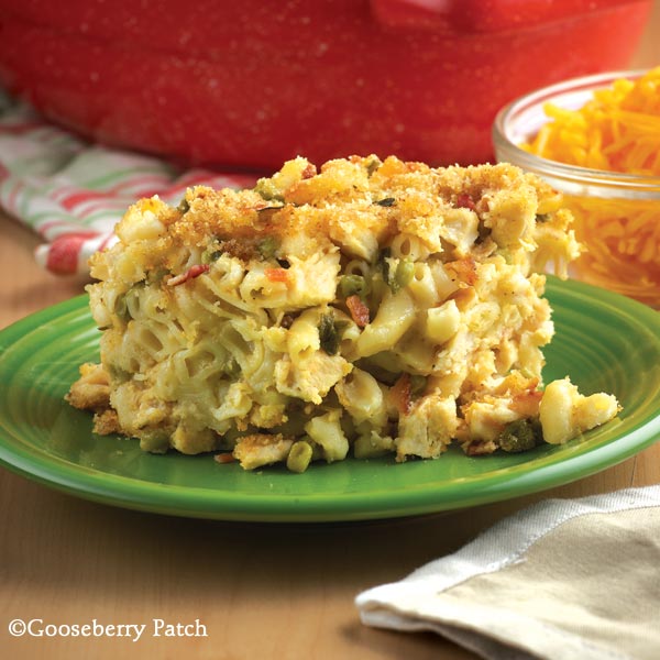Gooseberry Patch Recipes Farmhouse Chicken Bake from 101 Hearty